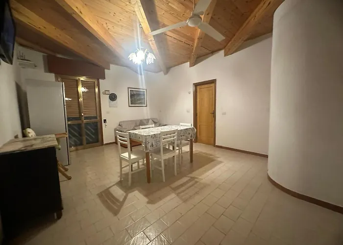 Villino Nausika Fronte Mare - B Apartamento